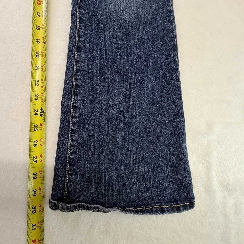 Levi's Women's Denzien Modern Boot Cut Blue Denim Jeans‎ Size 34x32